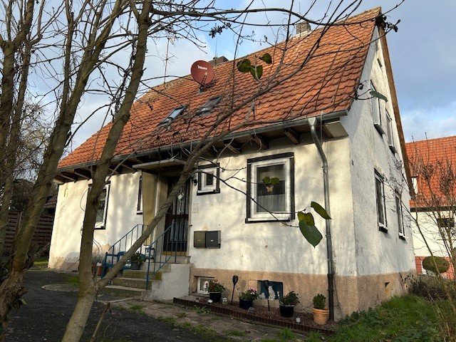 Herleshausen-OT, 2 Fam.Haus